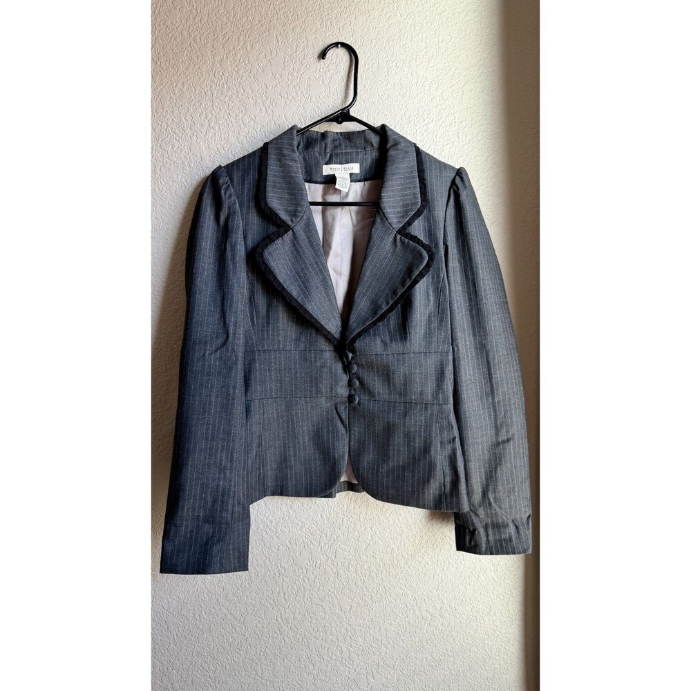 White House Black Market Gray Wool Pinstripe Ruffle Blazer Jacket Size 2